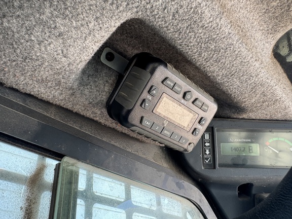 2021 John Deere 318G - Photo16