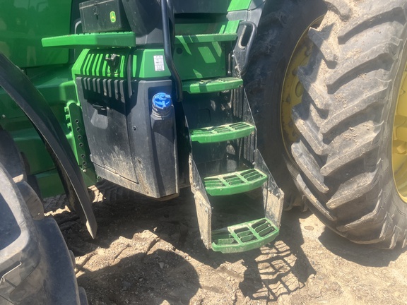 Photo of 2022 John Deere 8R 310