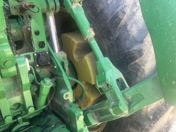 Photo of 2022 John Deere 8R 310
