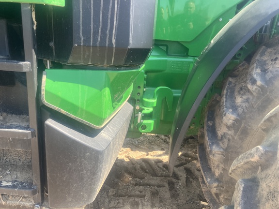 Photo of 2022 John Deere 8R 310