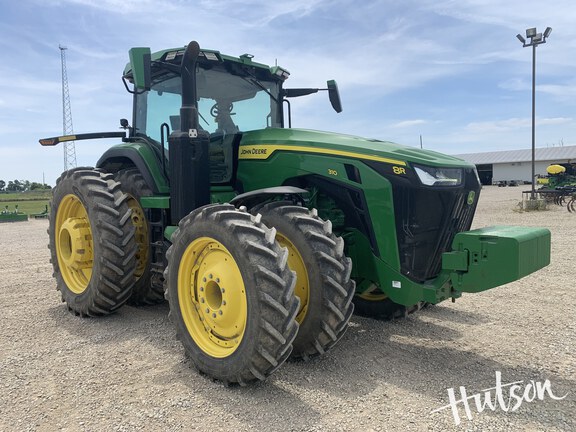 Photo of 2023 John Deere 8R 310