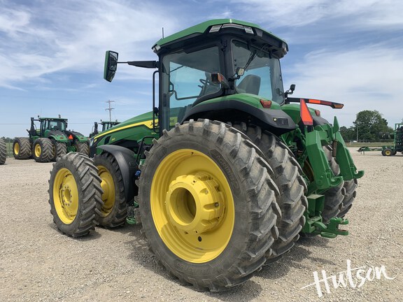 Photo of 2023 John Deere 8R 310