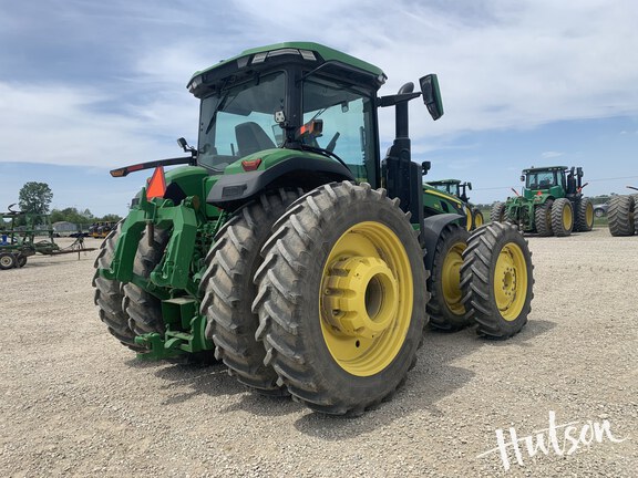 Photo of 2023 John Deere 8R 310
