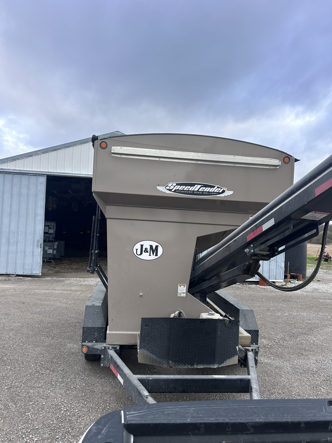 2015 J&M 375ST Image 6