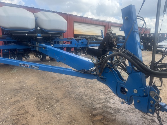 Photo of 2014 Kinze 4900