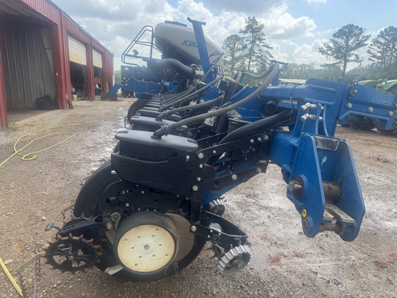 Photo of 2014 Kinze 4900