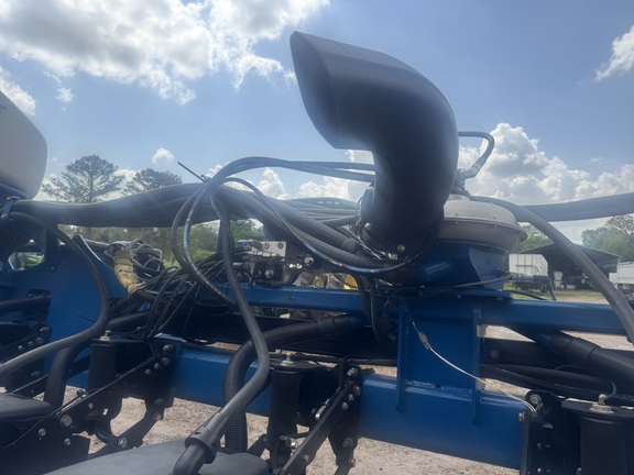 Photo of 2014 Kinze 4900