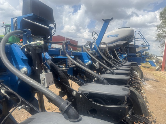 Photo of 2014 Kinze 4900