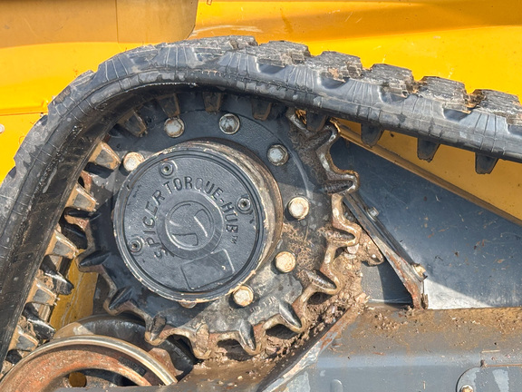 2024 John-Deere 325G