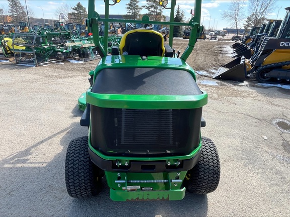 Used 2019 John Deere 1580 Commercial Front Mowers at Horizon Ag & Turf in Edmonton West, AB - Photo6