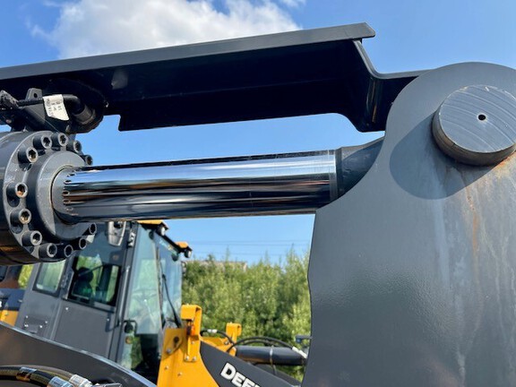 2024 John Deere 644 G