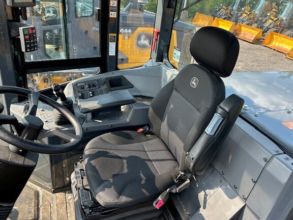 2024 John Deere 644 G