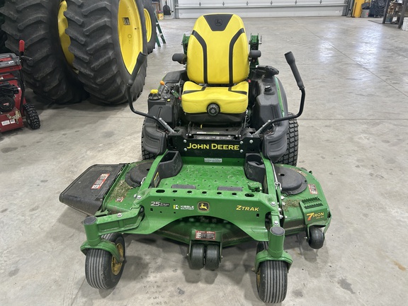 2022 John Deere Z930R - Photo3