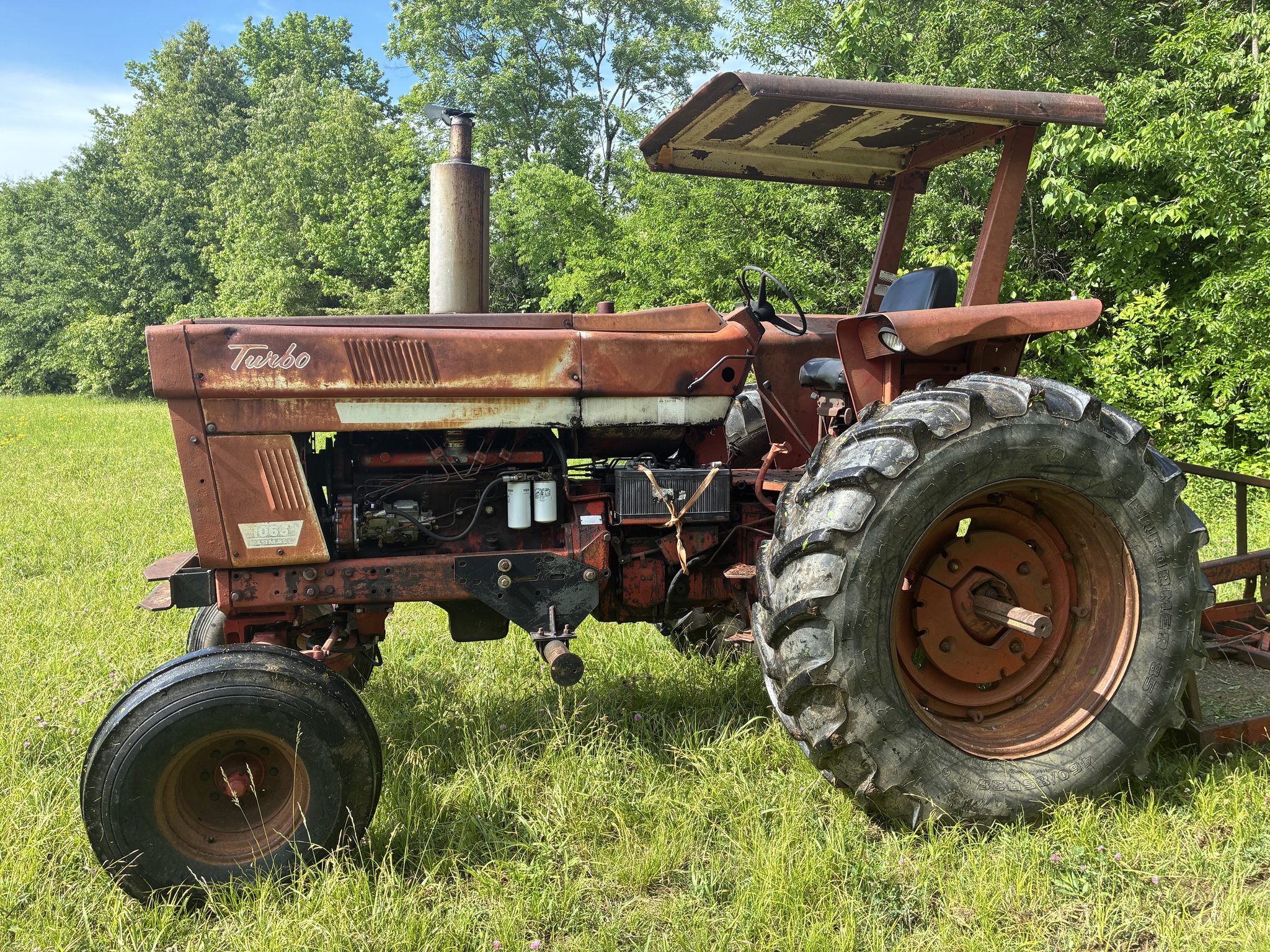 1975 International 1066