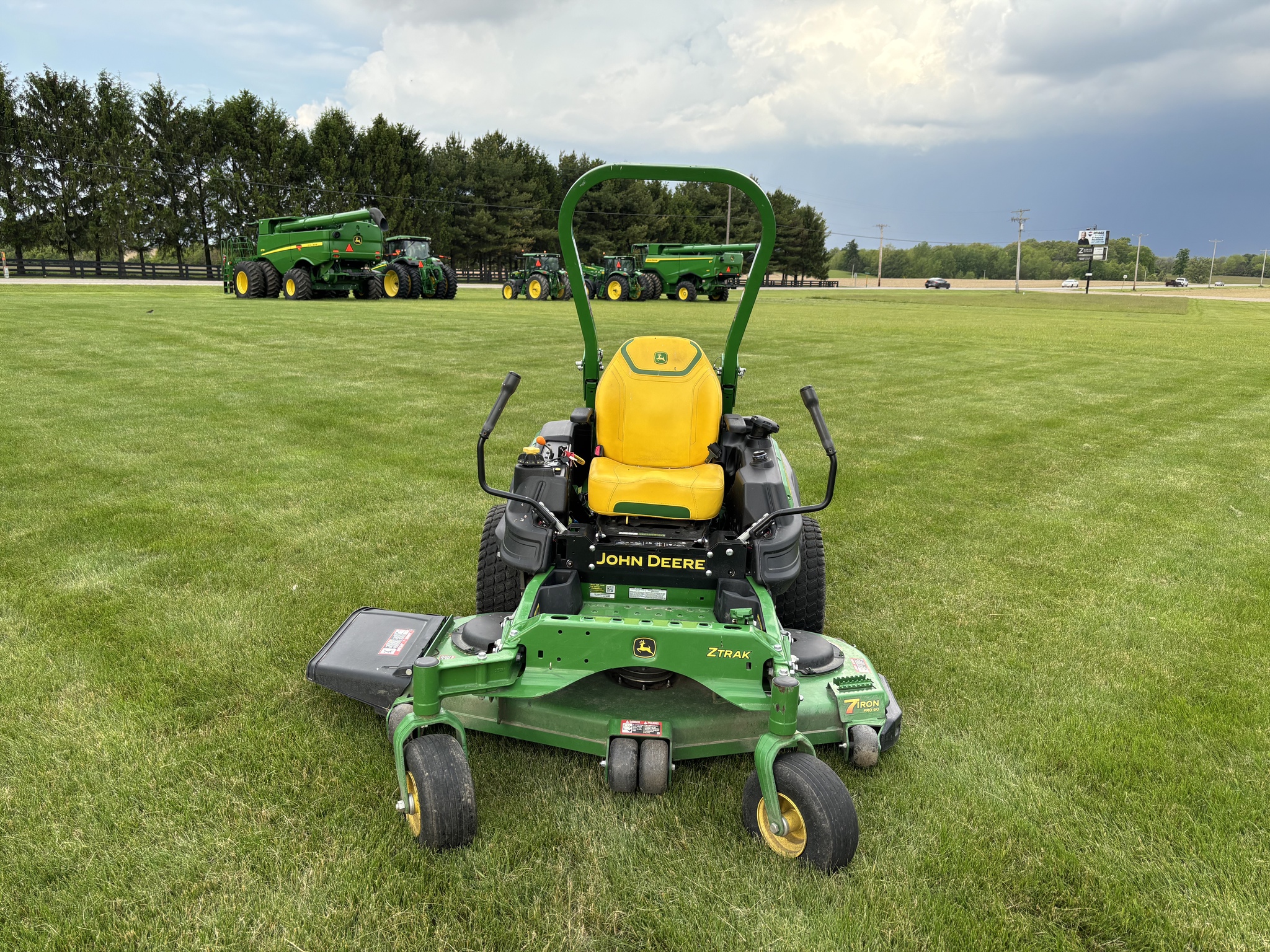 New In-Stock 2025 John Deere Z970R Zero Turn Mowers at Koenig Equipment in Urbana, OH - PhotoXL1