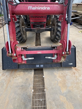 2024 Mahindra 6065
