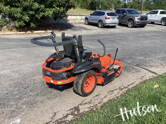 Photo of 2022 Kubota Z422KW