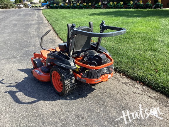 Photo of 2022 Kubota Z422KW