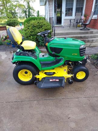 Photo of 2014 John Deere X730