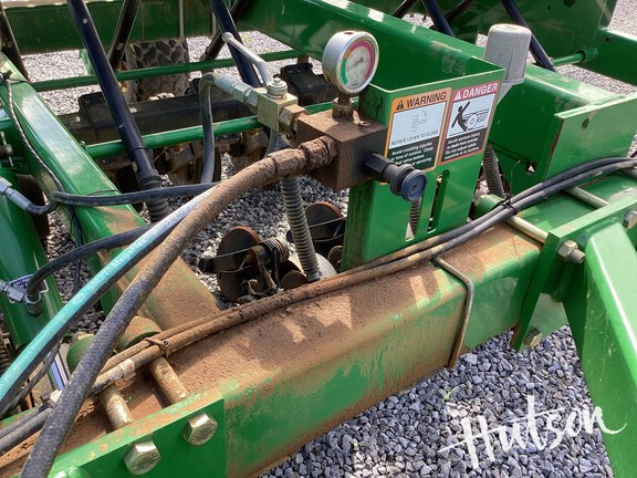 Photo of 2009 John Deere 1590