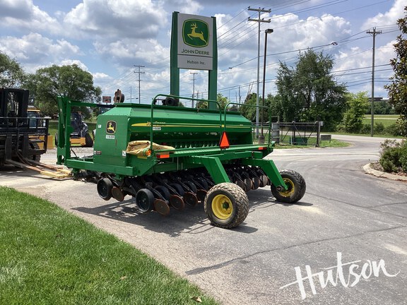 Photo of 2009 John Deere 1590