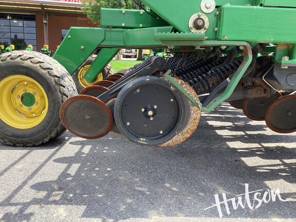 Photo of 2009 John Deere 1590
