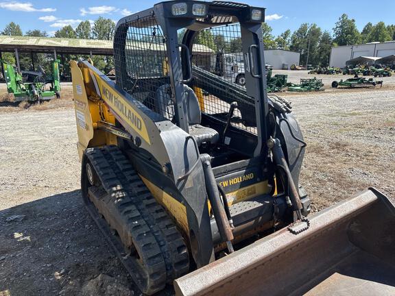Photo of a 2017 New Holland C227