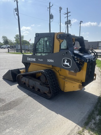 2023 John-Deere 325G