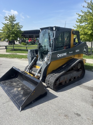 2023 John-Deere 325G