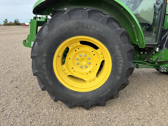 2021 John Deere 5090E - Photo15