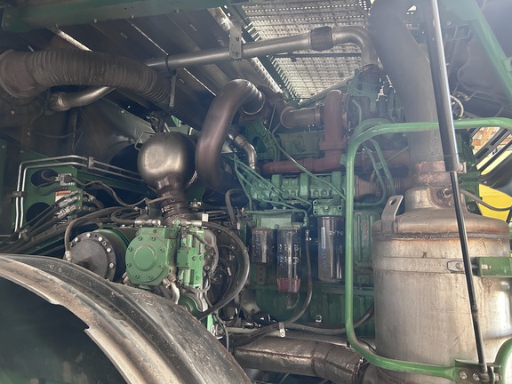 Used 2024 John Deere 8400 Self Propelled Forage Harvesters at Horizon Ag & Turf in Barrhead, AB - Photo24