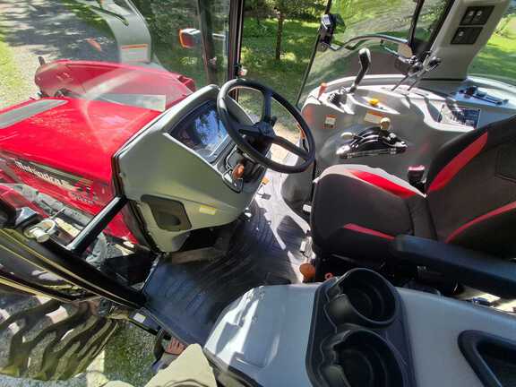 Photo of 2023 Mahindra 6075