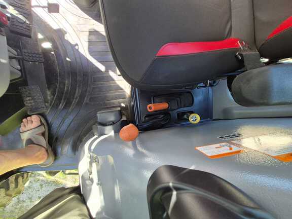 Photo of 2023 Mahindra 6075