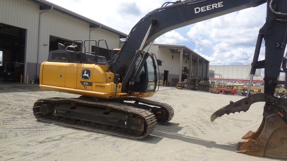 0 John Deere 210 P-Tier