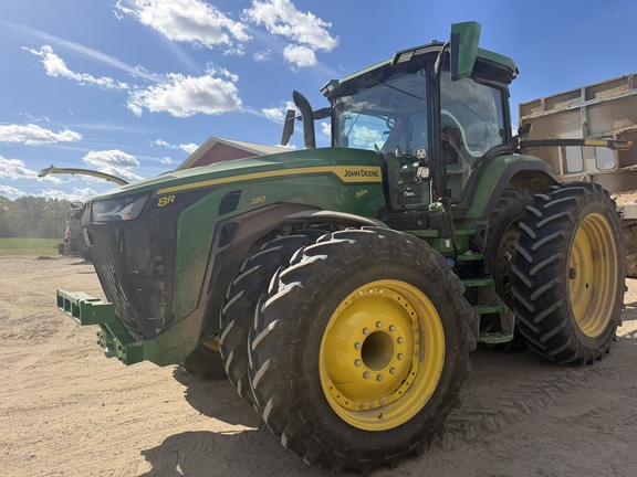 Photo of 2025 John Deere 8R 280