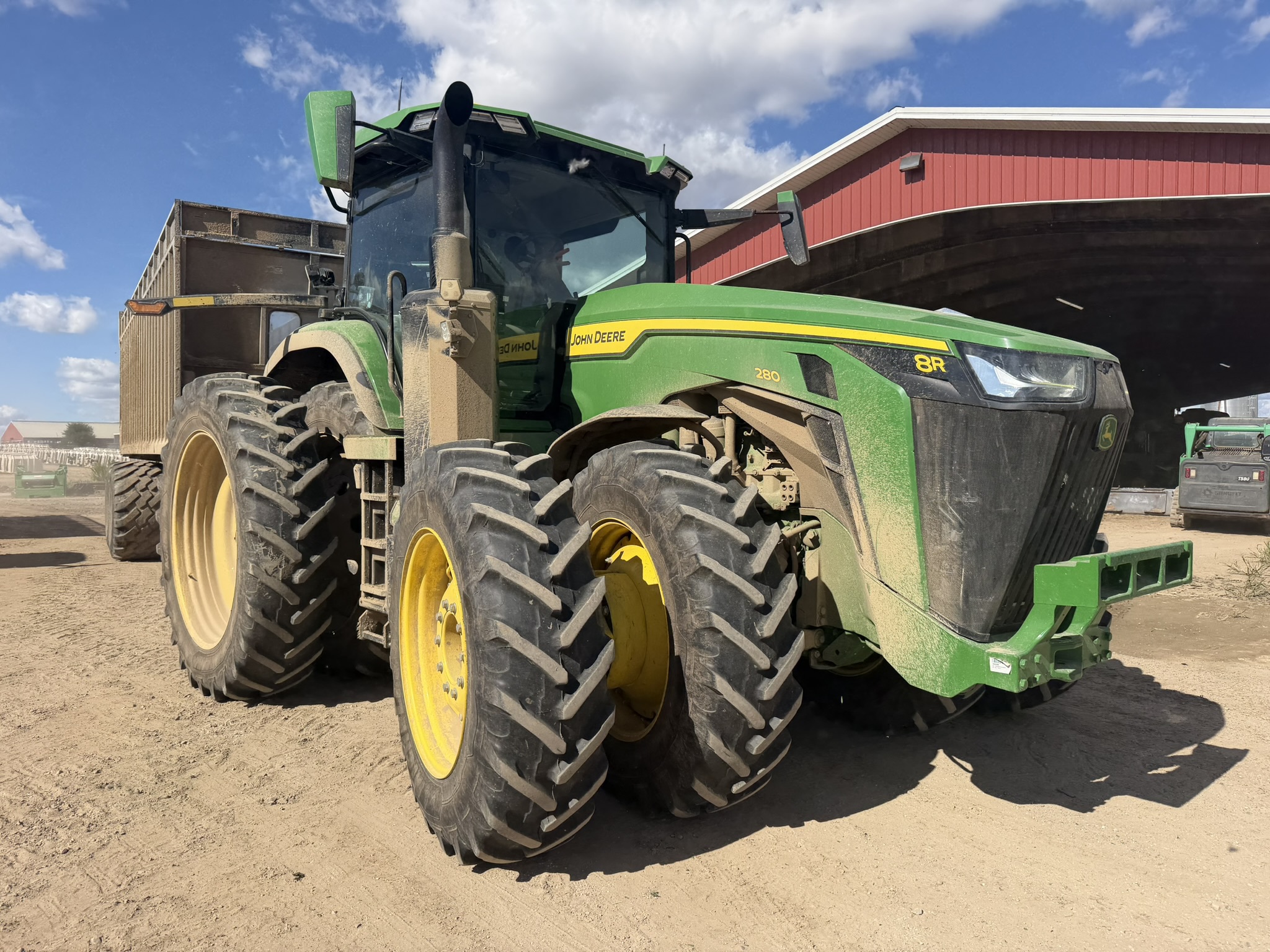 2025 John Deere 8R 280