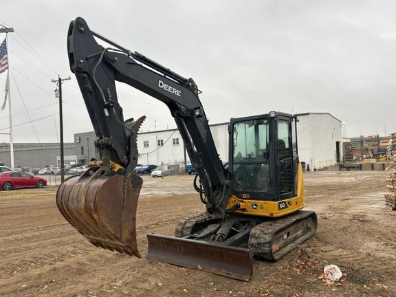 2024 John Deere 60 P-Tier 