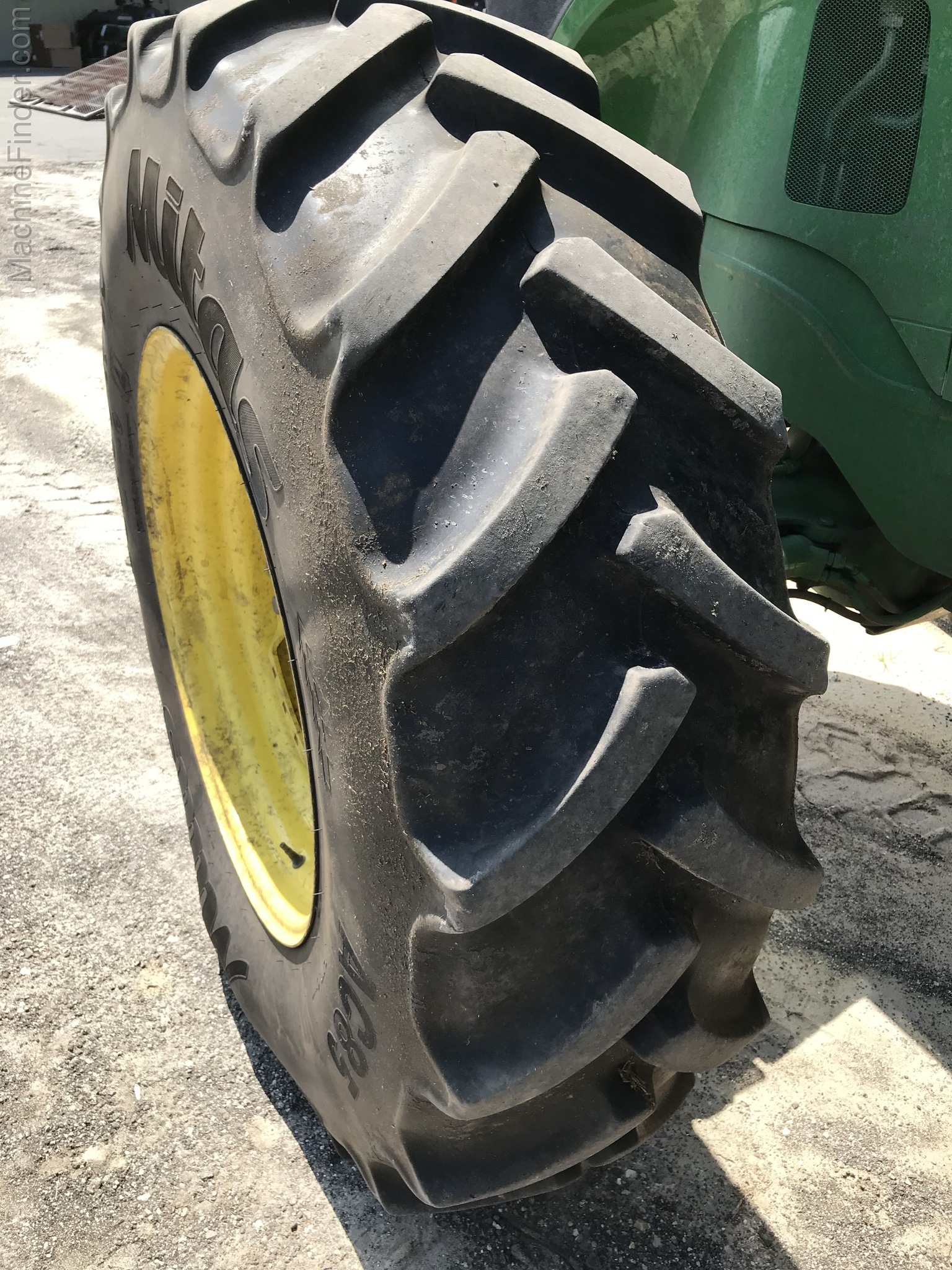 2017 John Deere 7250R Image 5