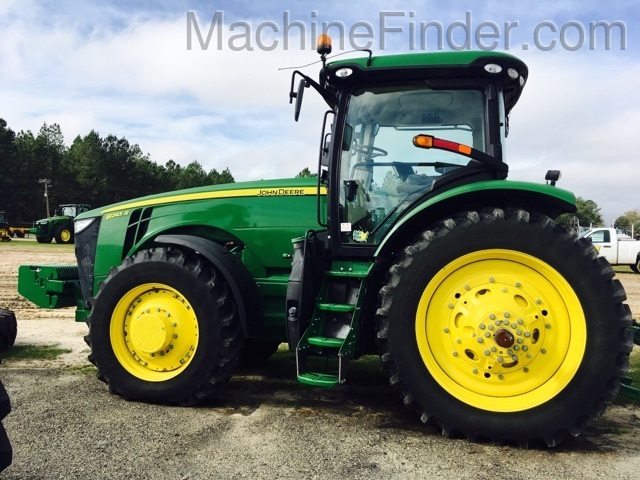 2017 John Deere 8245R Image 1