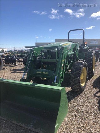 2013 John Deere 5085E Image 2