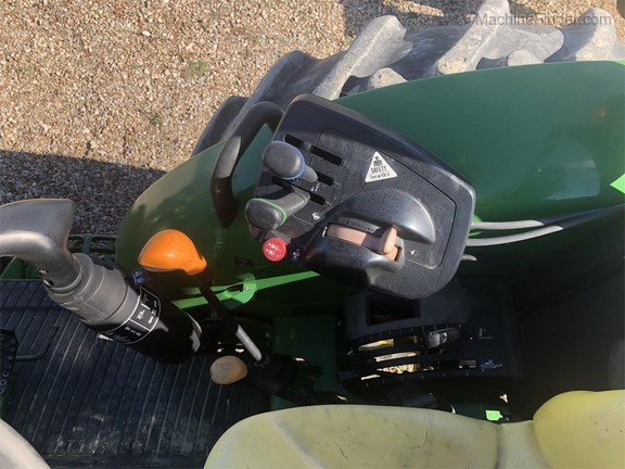 2013 John Deere 5085E Image 6