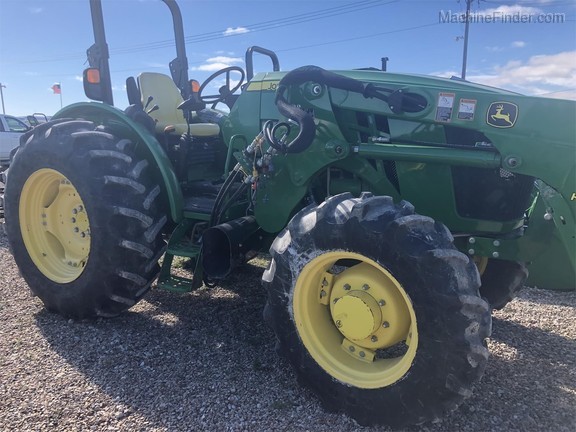 2013 John Deere 5085E Image 9