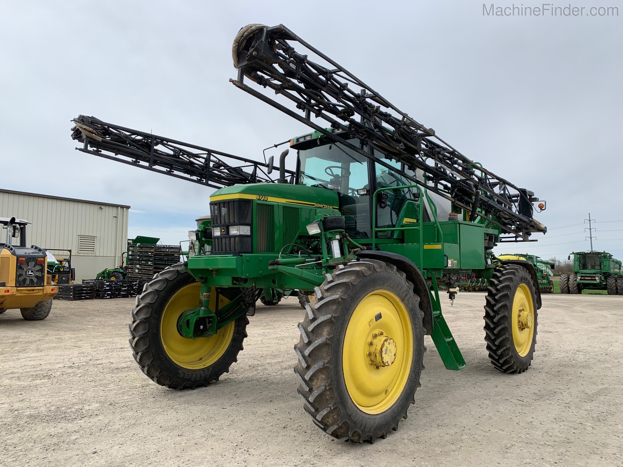 2001 John Deere 4710 Image 1