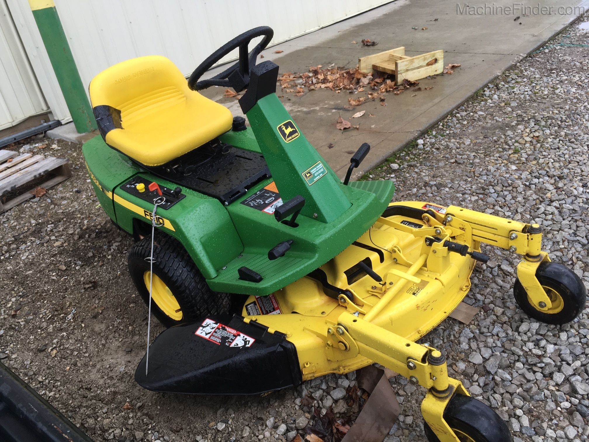 1999 John Deere F510 Image 4