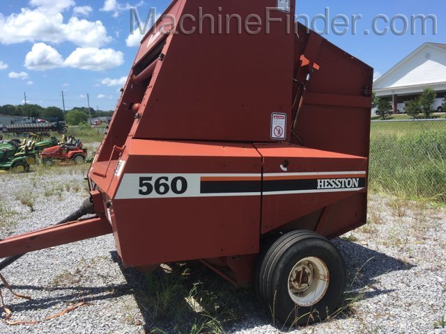 1988 Hesston 560R Image 4