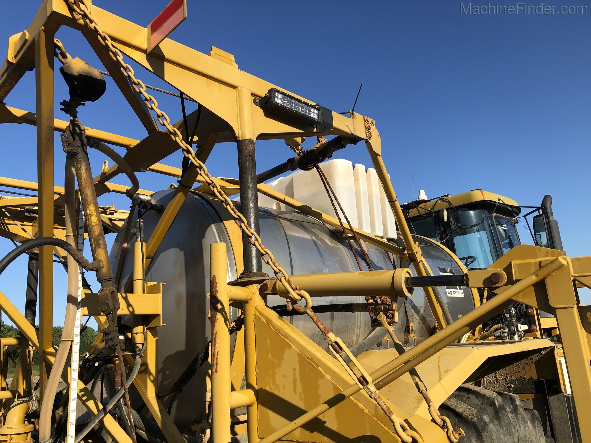 2009 Ag-Chem 6203 Image 9