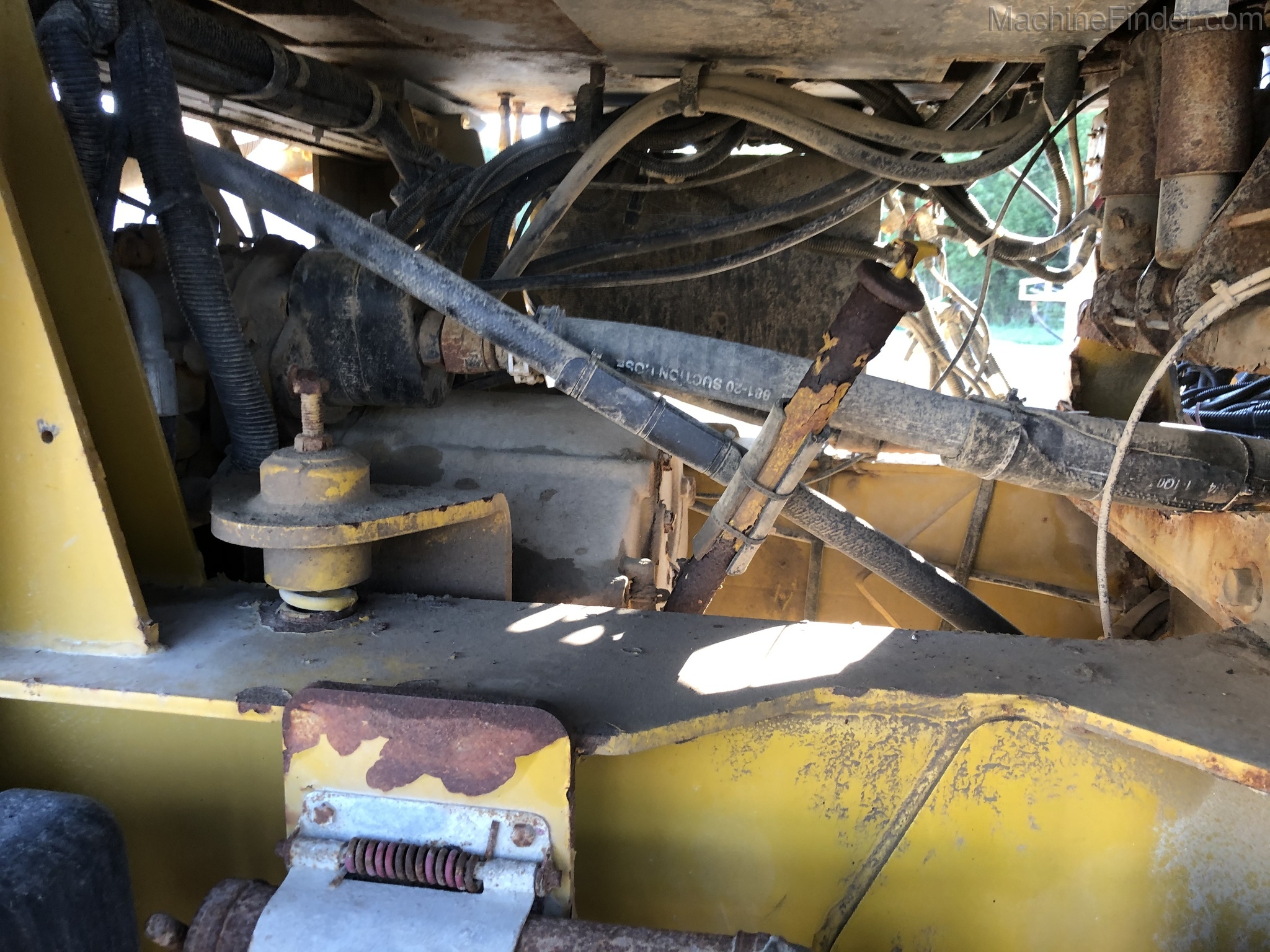 2009 Ag-Chem 6203 Image 32