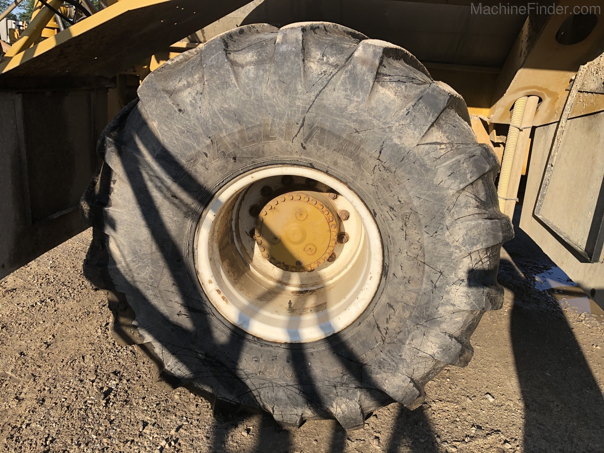 2009 Ag-Chem 6203 Image 16