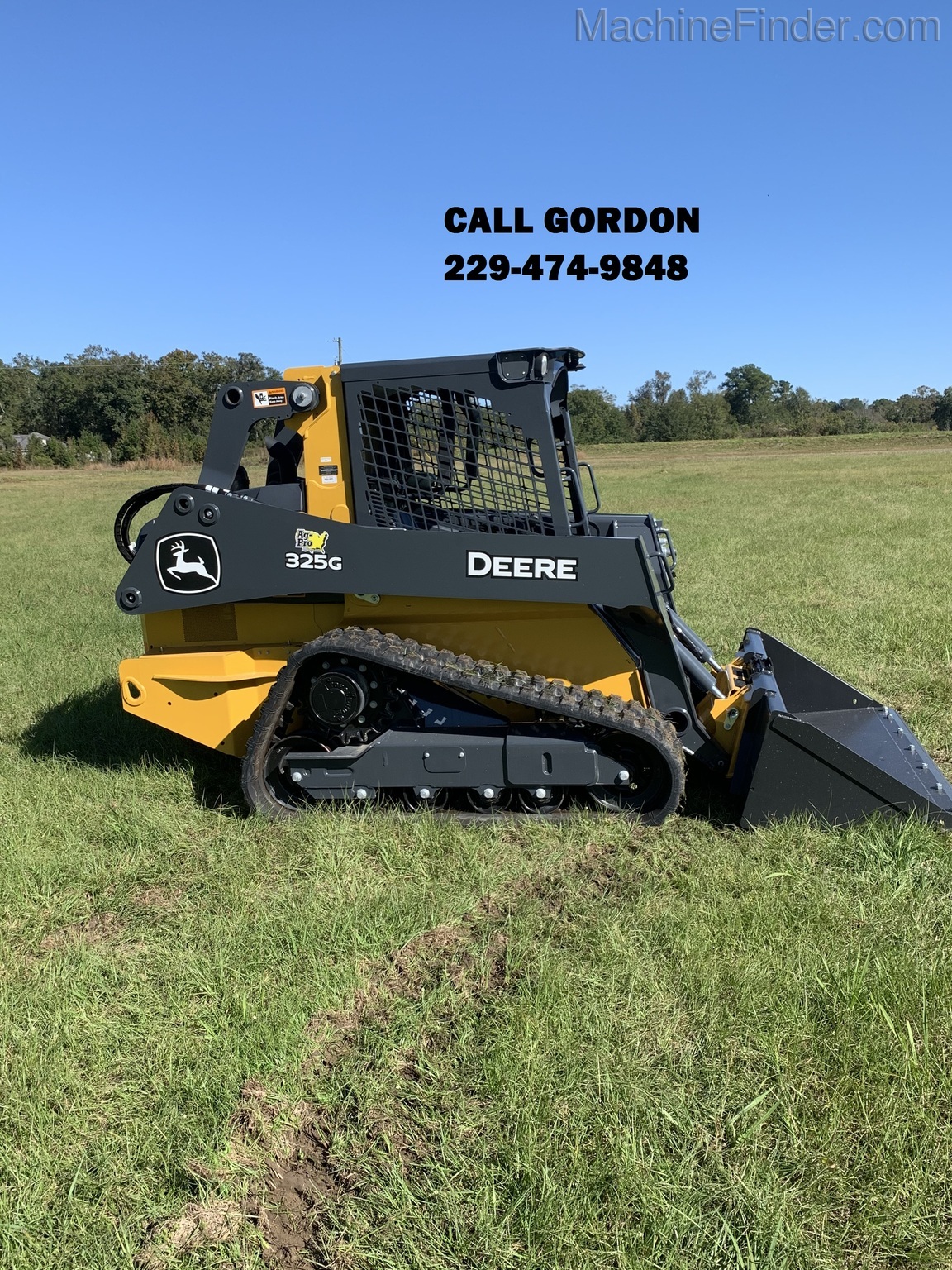 2020 John Deere 325G Image 2