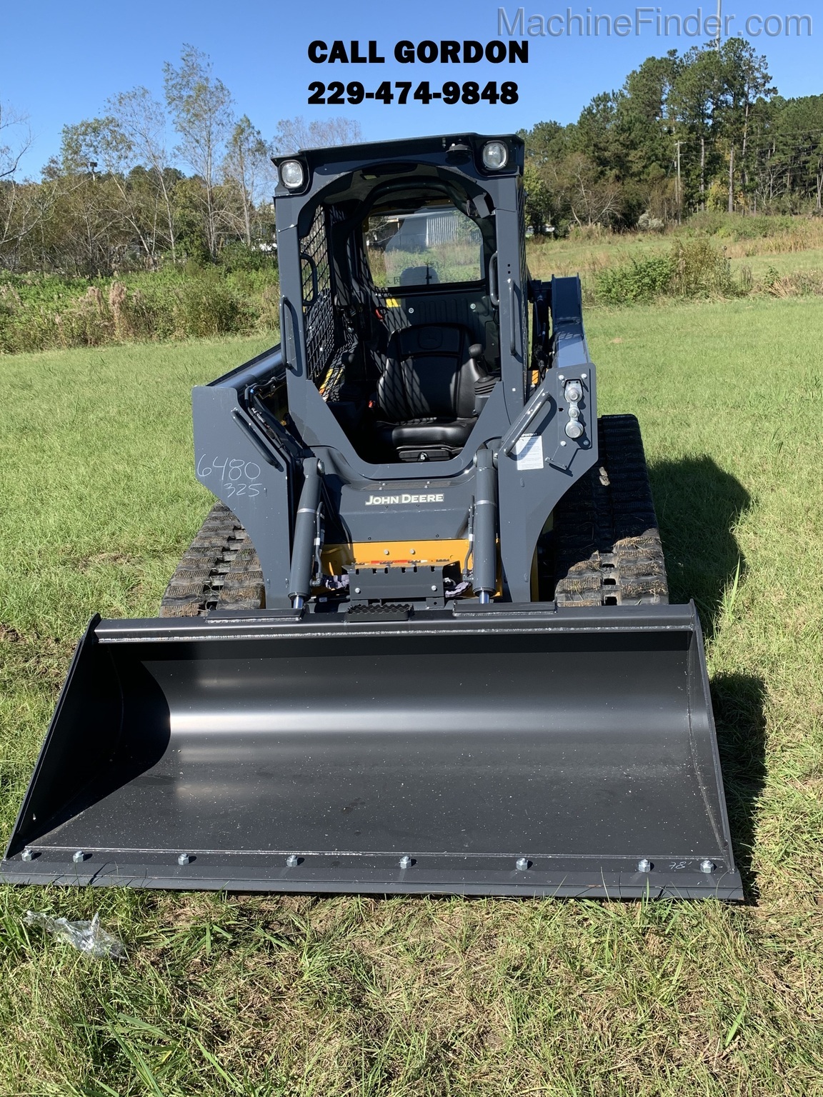 2020 John Deere 325G Image 4